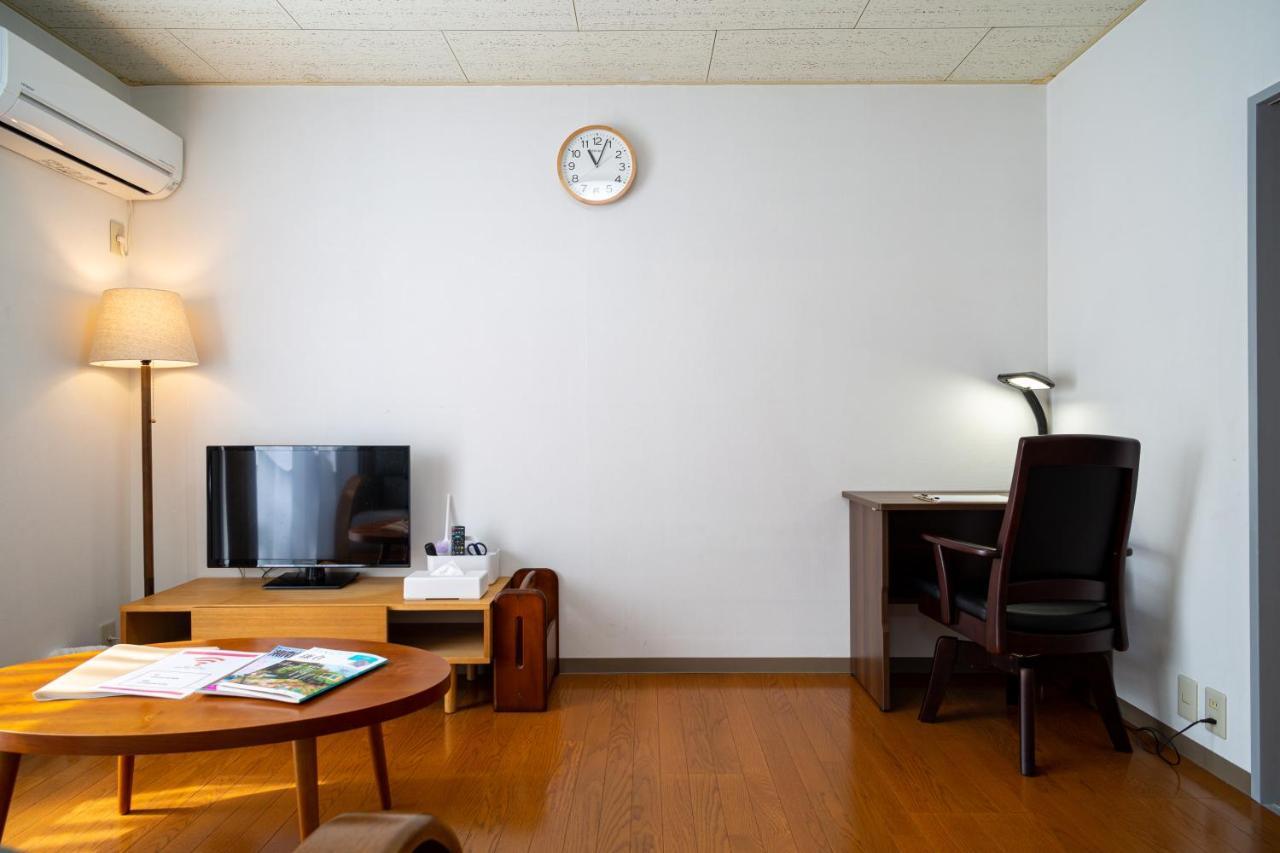 Enoshima Apartment Hotel Fujisawa Exterior foto